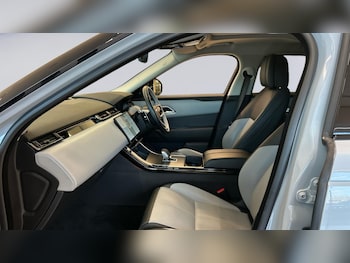 Used Land Rover Range Rover Velar 2024 for sale - 76678380: Photo