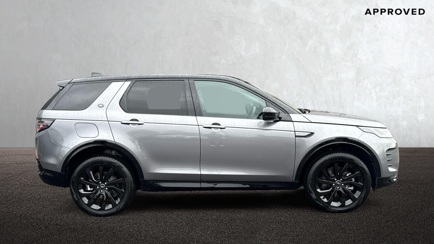 Used Land Rover Discovery Sport 2025 for sale - 76679951: Photo 5