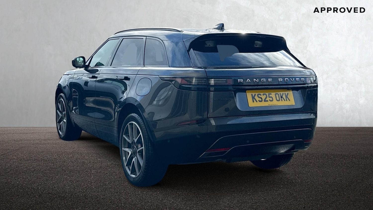 Used Land Rover Range Rover Velar 2025 for sale - 78139230: Photo 2