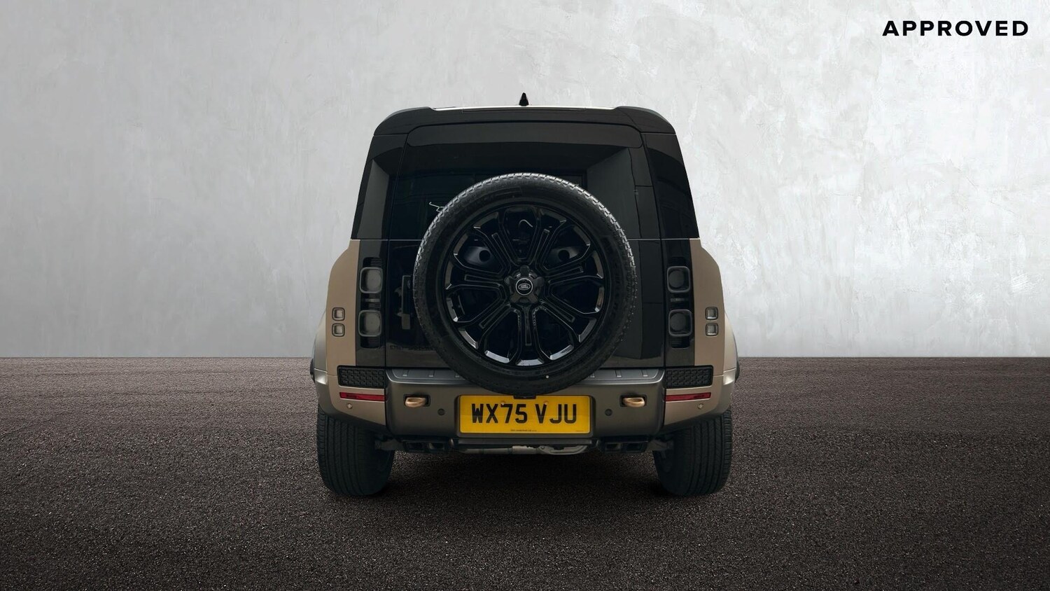 Used Land Rover Defender 2025 for sale - 77910817: Photo 6