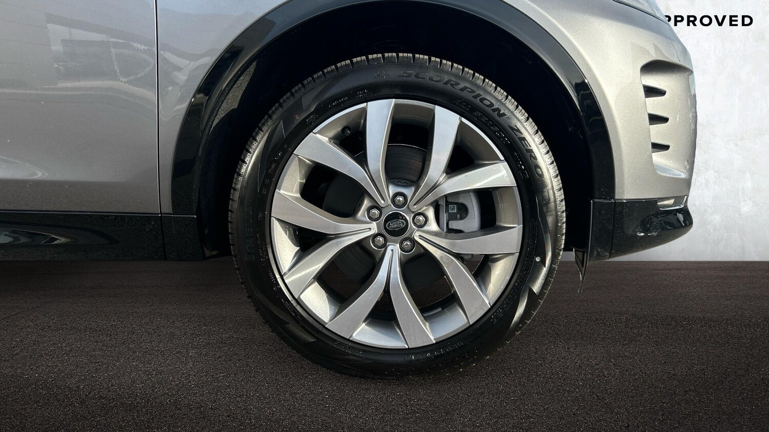 Used Land Rover Discovery Sport 2025 for sale - 77910832: Photo 8