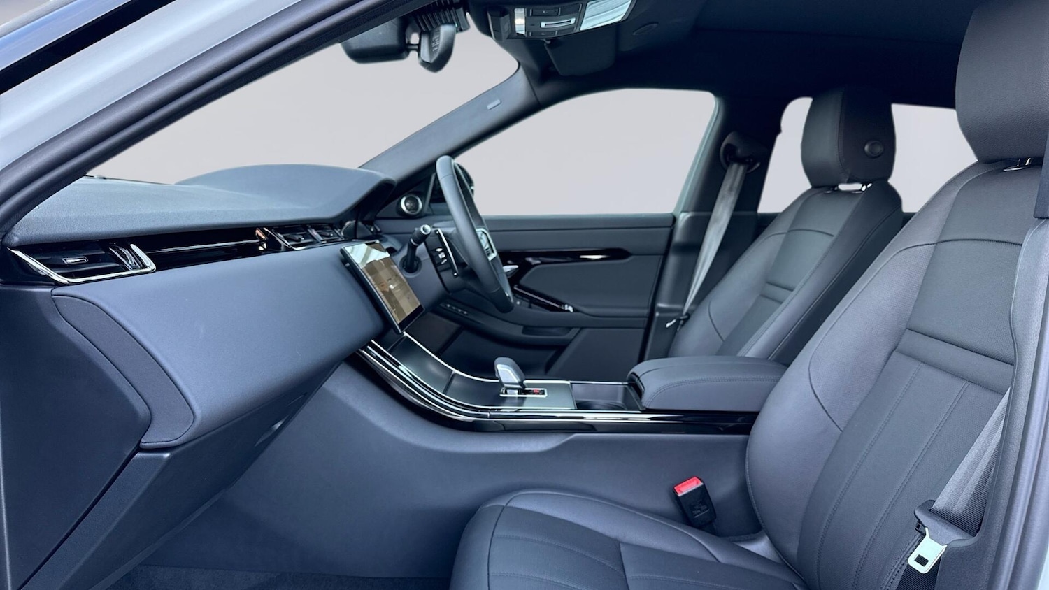 Used Land Rover Range Rover Evoque 2025 for sale - 77910847: Photo 3