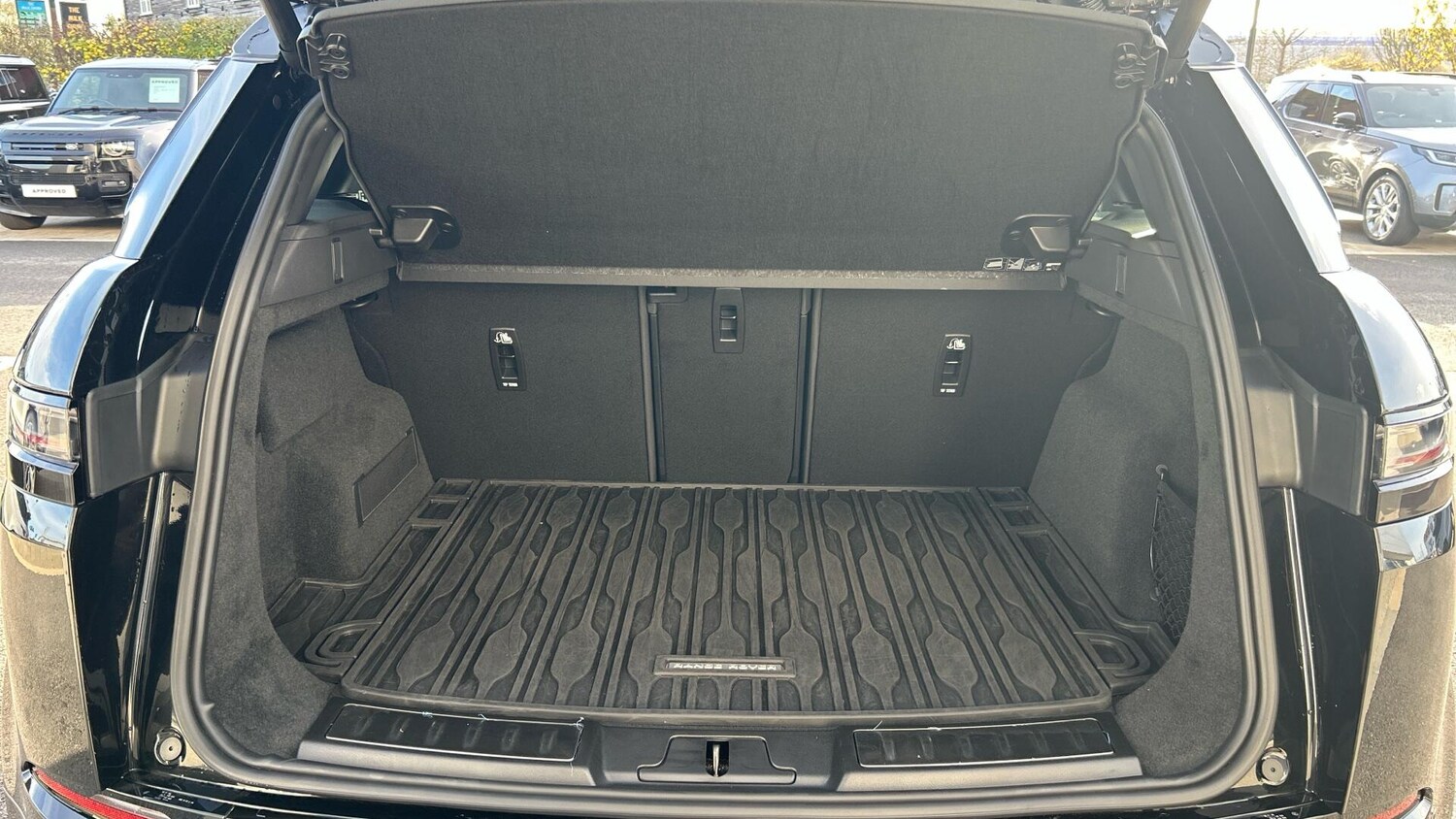 Used Land Rover Range Rover Evoque 2025 for sale - 77307292: Photo 10