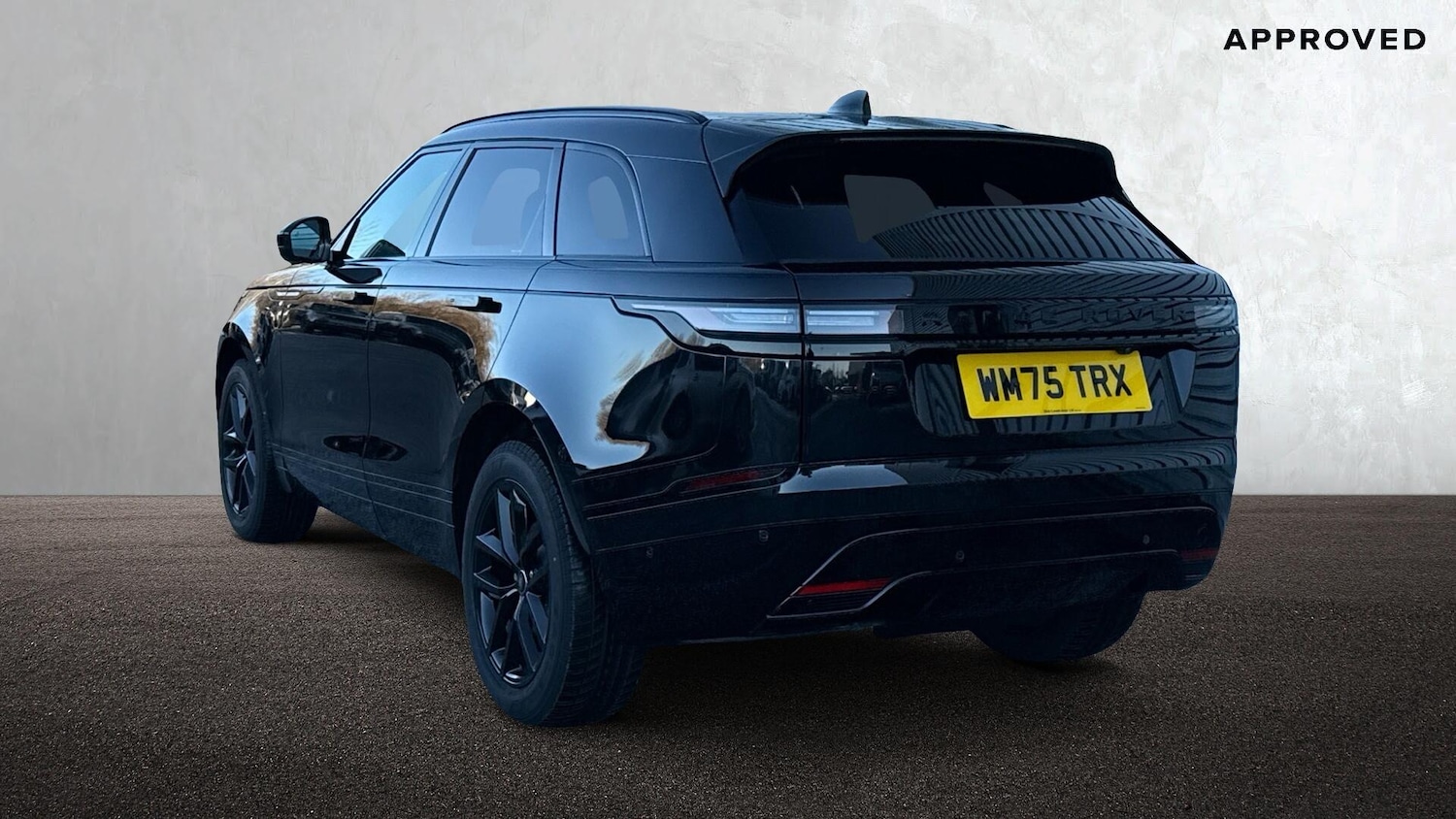 Used Land Rover Range Rover Velar 2025 for sale - 77910920: Photo 2