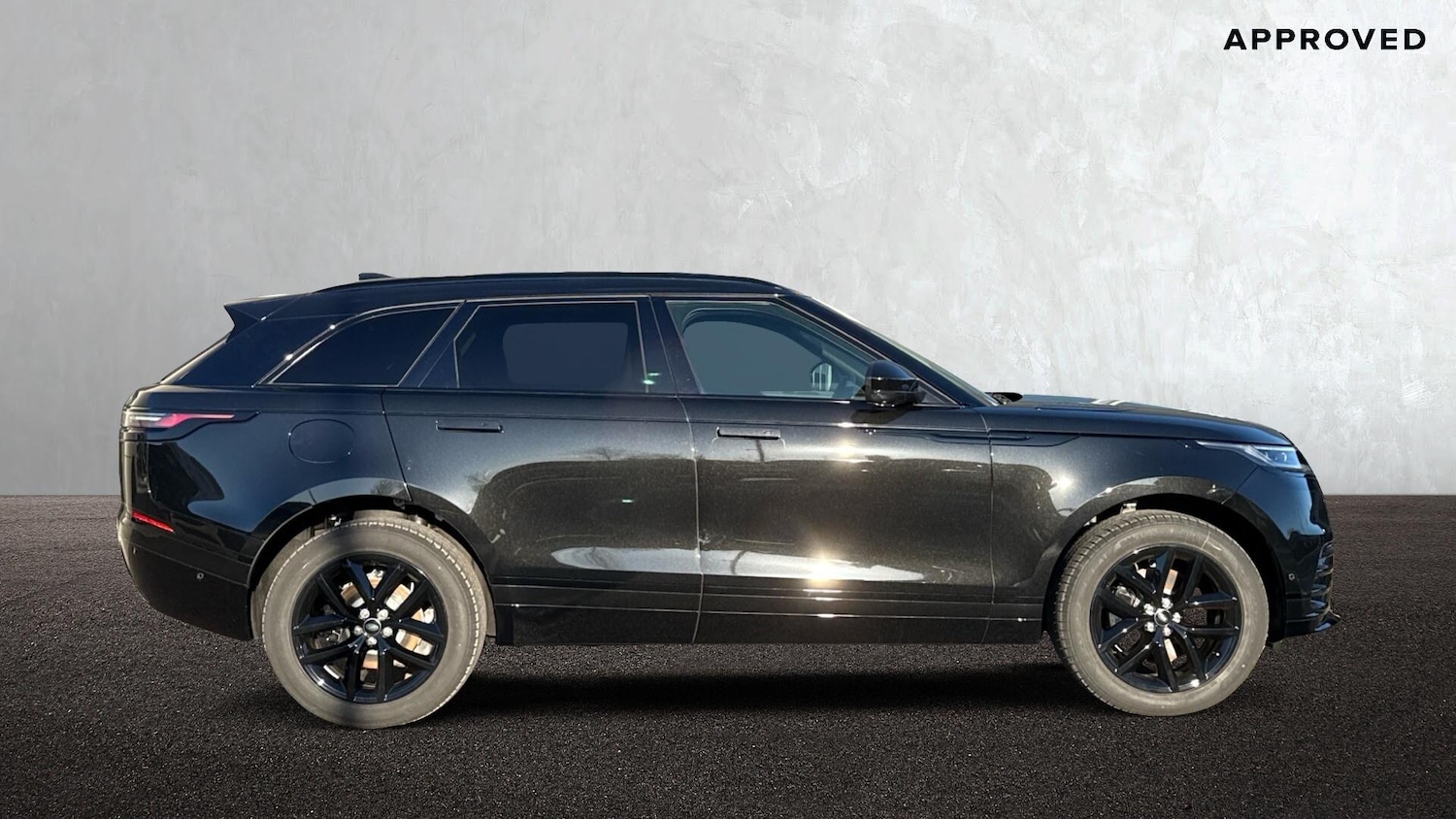 Used Land Rover Range Rover Velar 2025 for sale - 77910920: Photo 5