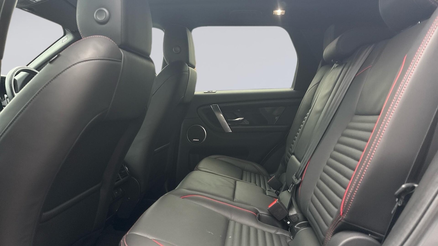 Used Land Rover Discovery Sport 2023 for sale - 77755474: Photo 4