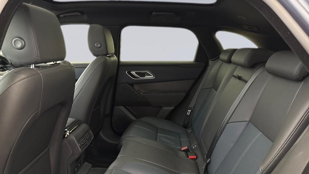Used Land Rover Range Rover Velar 2023 for sale - 76675947: Photo 4