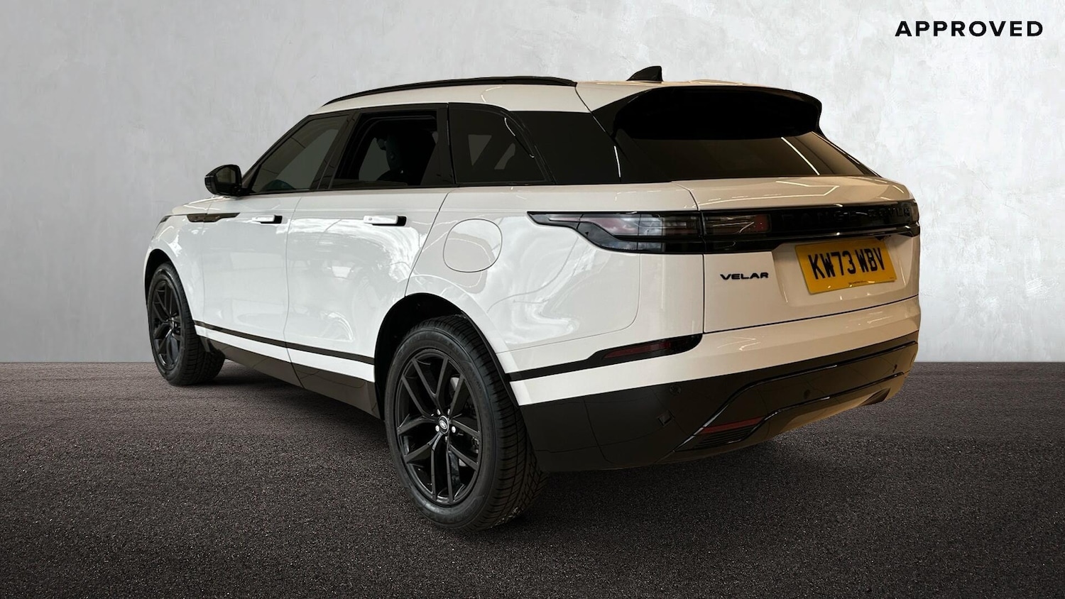 Used Land Rover Range Rover Velar 2023 for sale - 76676105: Photo 2