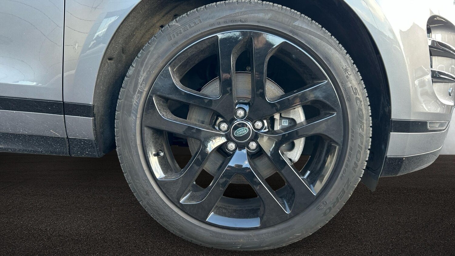 Used Land Rover Range Rover Evoque 2023 for sale - 76675861: Photo 8