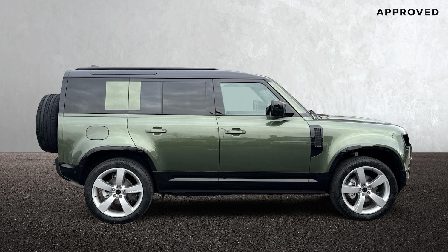 Used Land Rover Defender 2026 for sale - 77910819: Photo 5