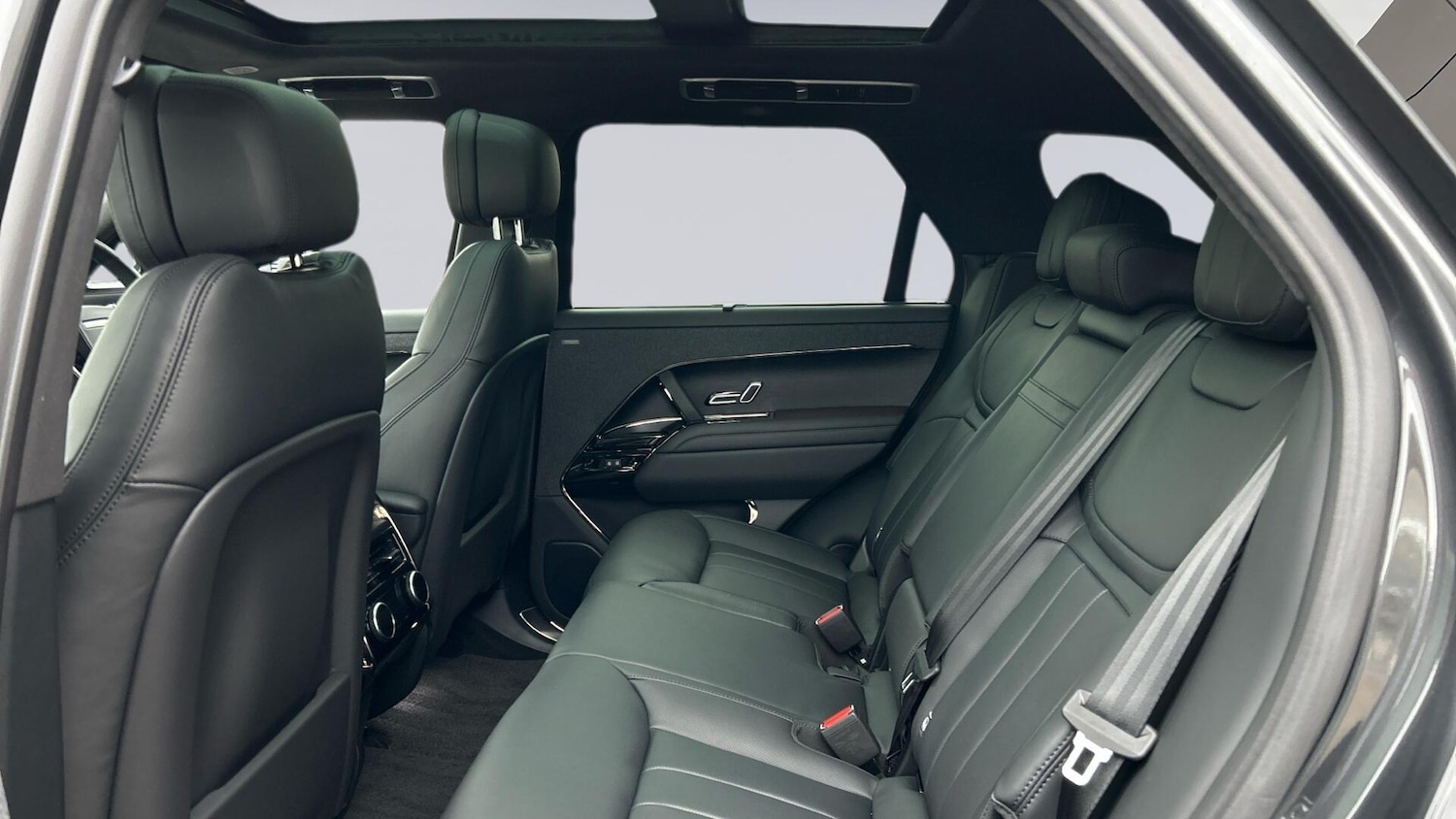 Used Land Rover Range Rover Sport 2025 for sale - 77145501: Photo 4