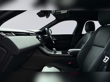 Used Land Rover Range Rover Velar 2026 for sale - 78406607: Photo