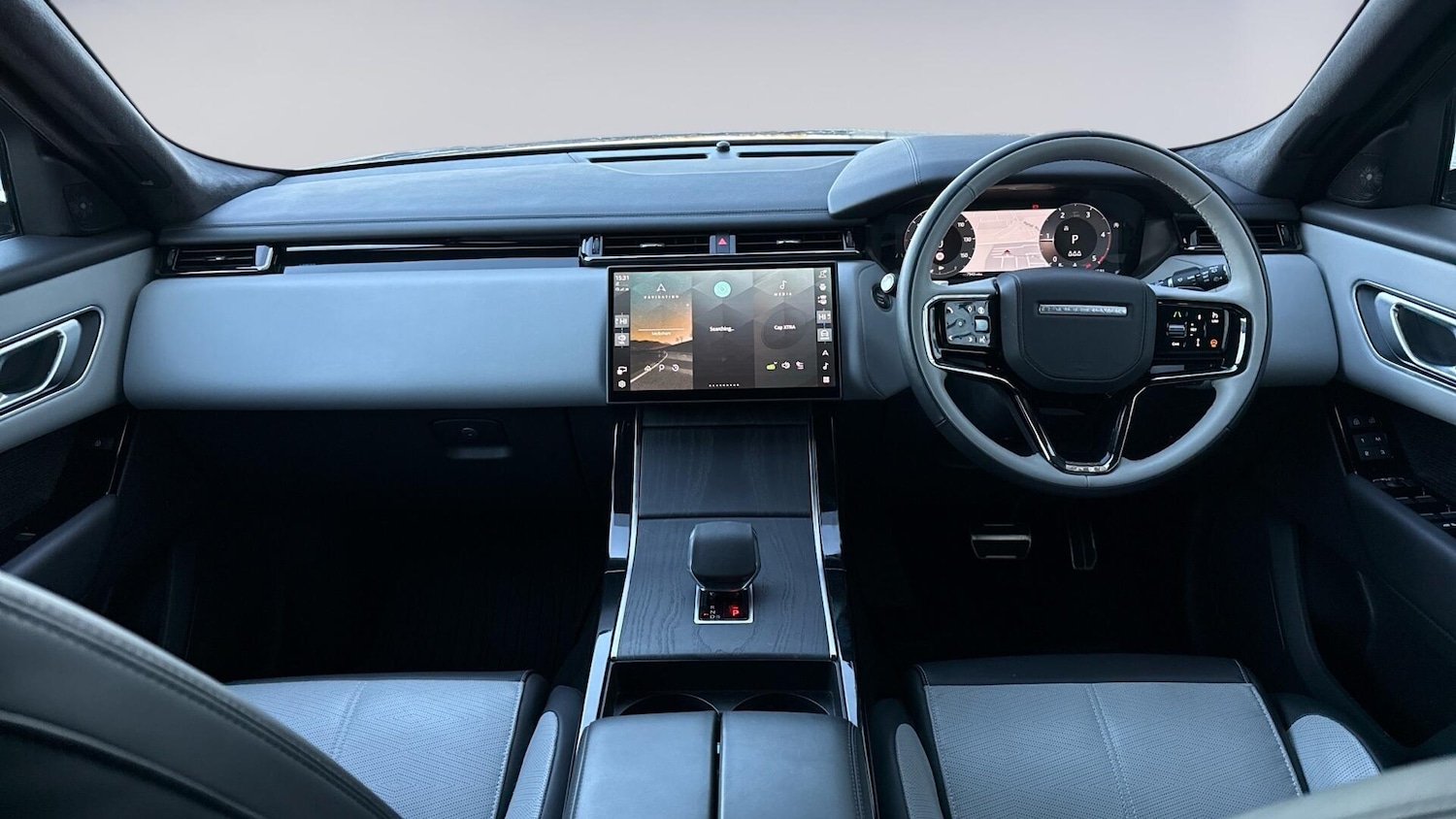 Used Land Rover Range Rover Velar 2025 for sale - 77910919: Photo 9