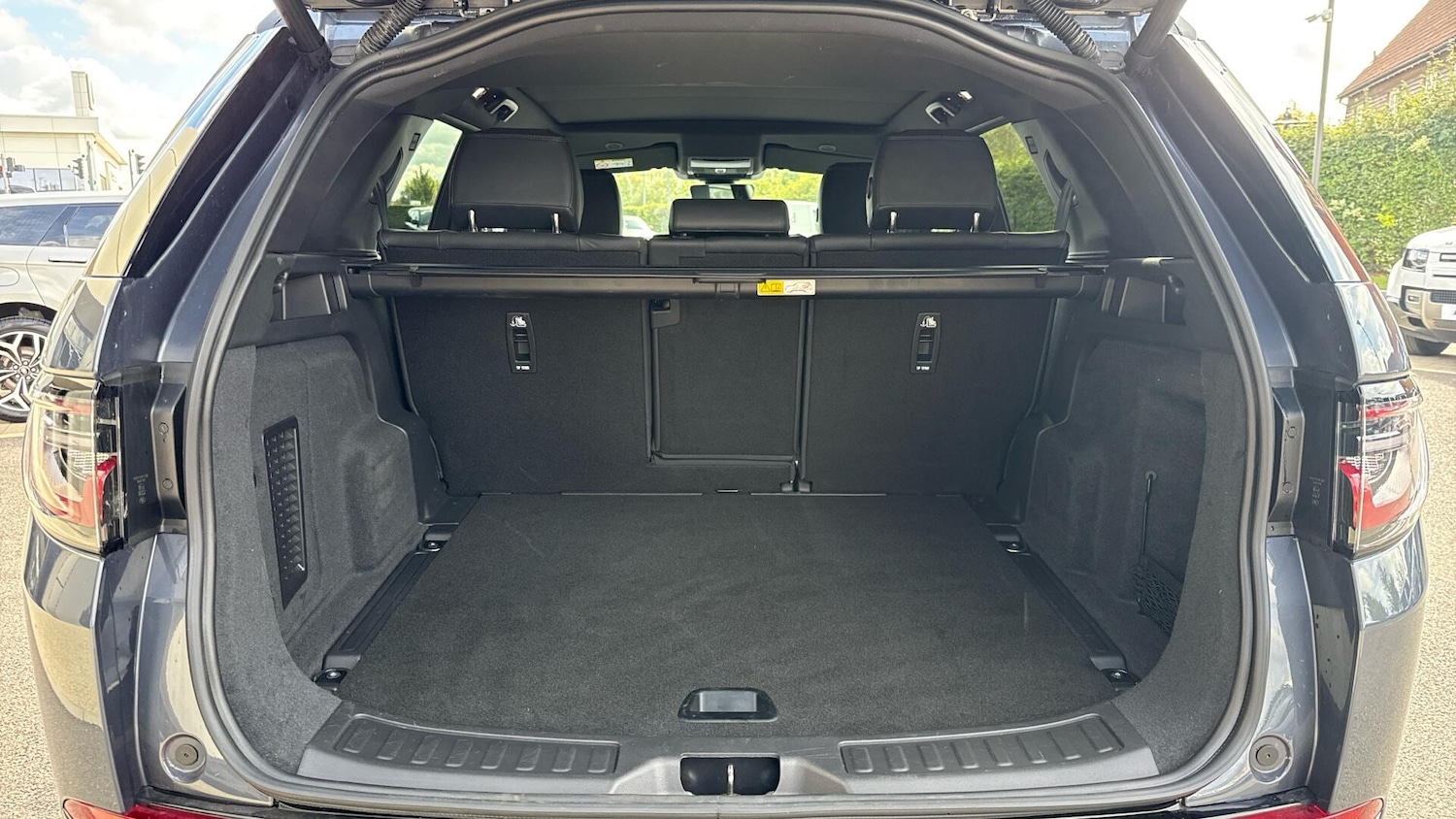 Used Land Rover Discovery Sport 2025 for sale - 76680031: Photo 10