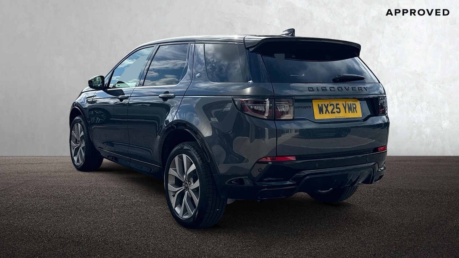 Used Land Rover Discovery Sport 2025 for sale - 76680031: Photo 2