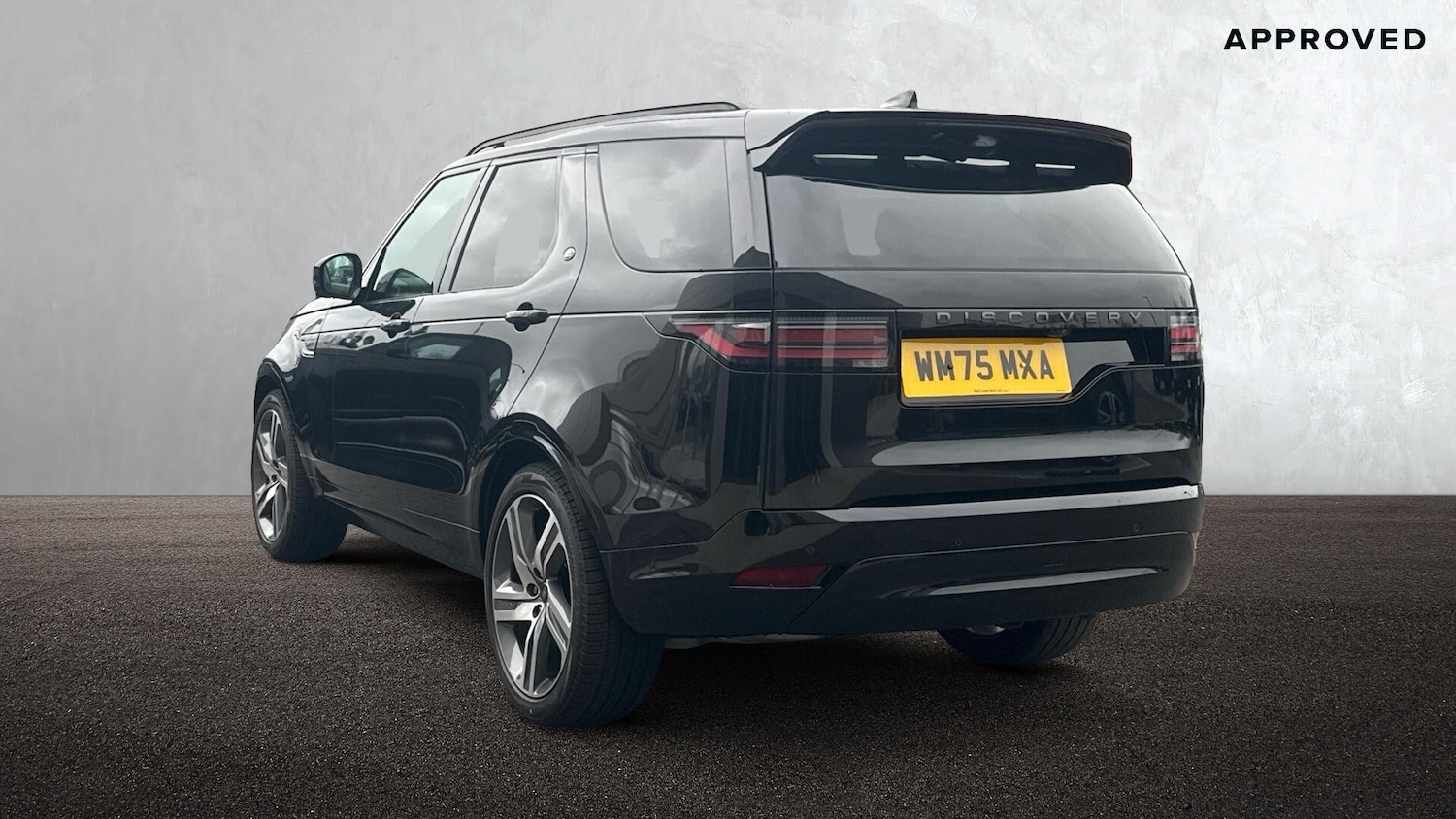 Used Land Rover Discovery 2025 for sale - 77910826: Photo 2