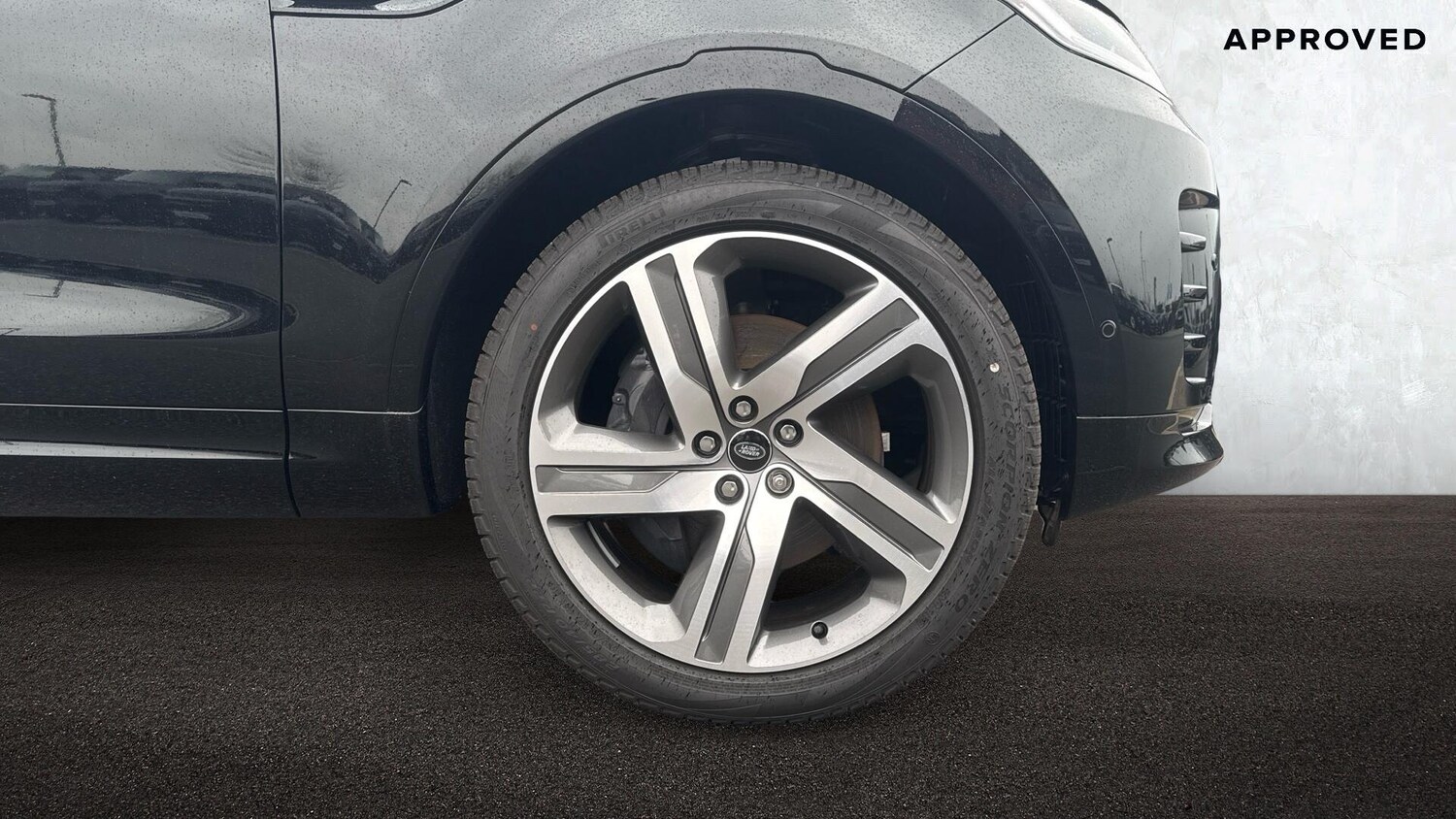 Used Land Rover Discovery 2025 for sale - 77910826: Photo 8