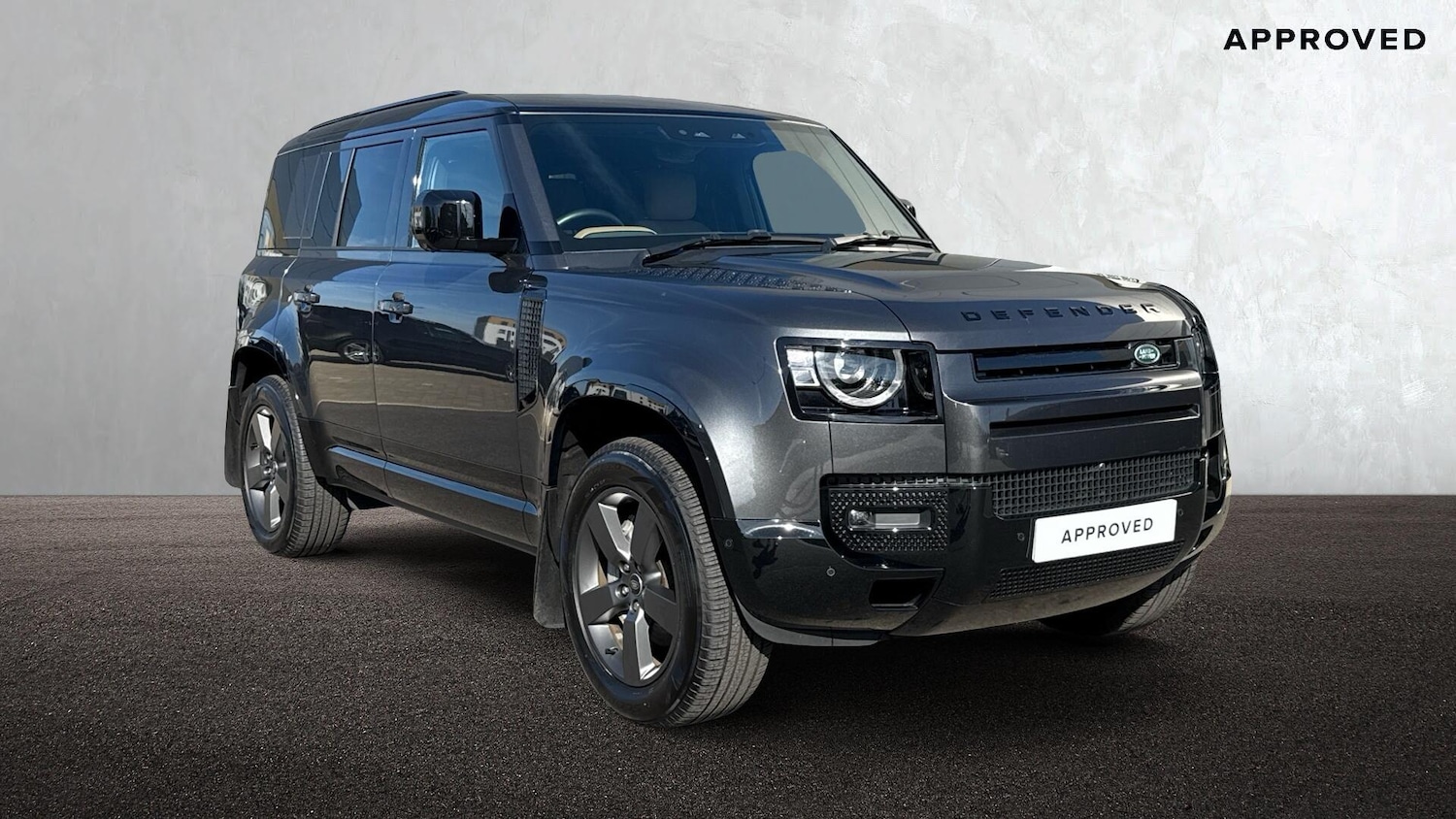 Used Land Rover Defender 2024 for sale - 76677776: Photo 1