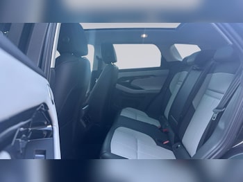 Used Land Rover Range Rover Evoque 2025 for sale - 77442368: Photo