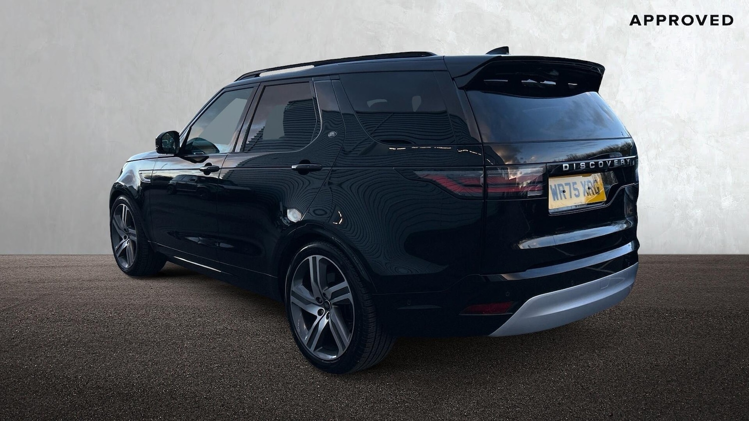 Used Land Rover Discovery 2025 for sale - 78139226: Photo 2