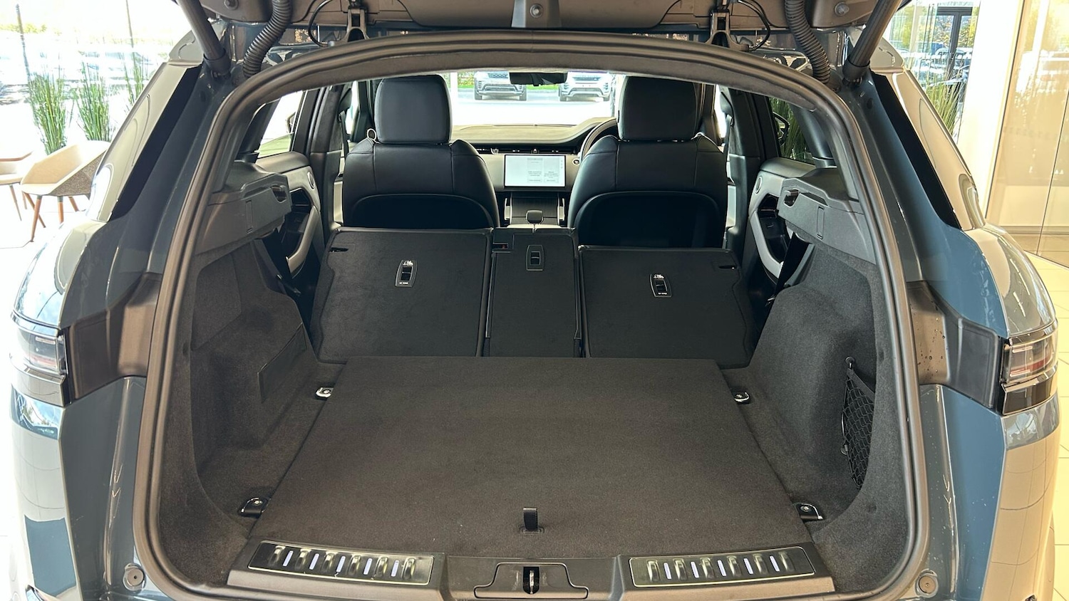 Used Land Rover Range Rover Evoque 2024 for sale - 76677275: Photo 10