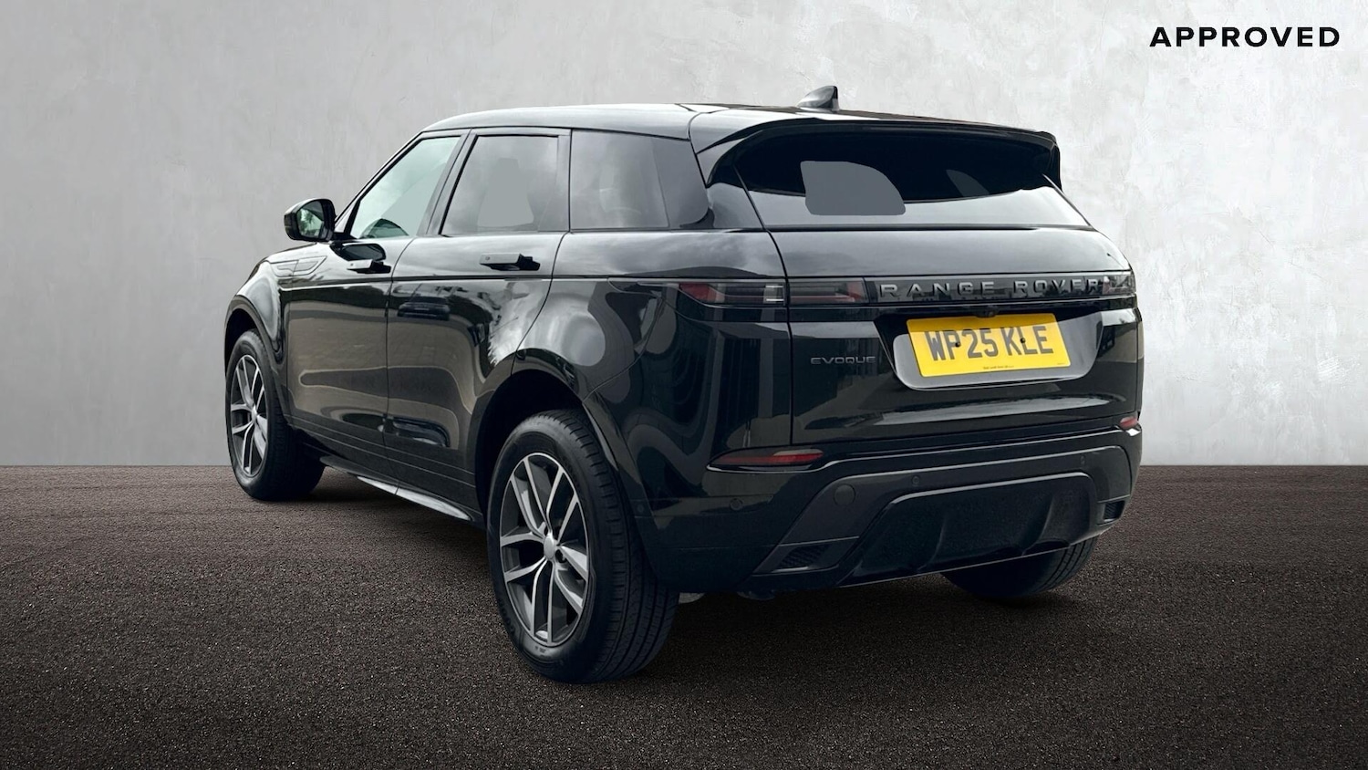 Used Land Rover Range Rover Evoque 2025 for sale - 76679313: Photo 2