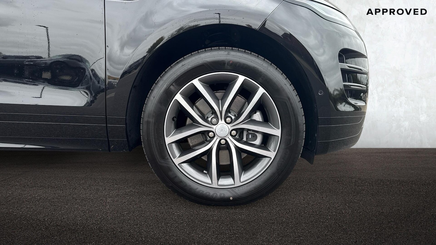 Used Land Rover Range Rover Evoque 2025 for sale - 76679313: Photo 8