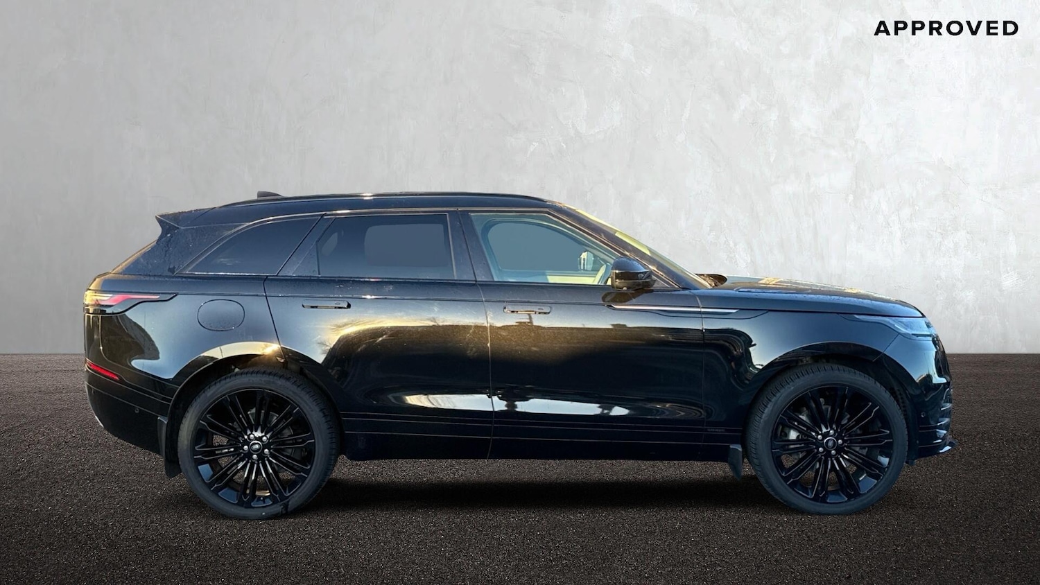 Used Land Rover Range Rover Velar 2025 for sale - 77307294: Photo 5