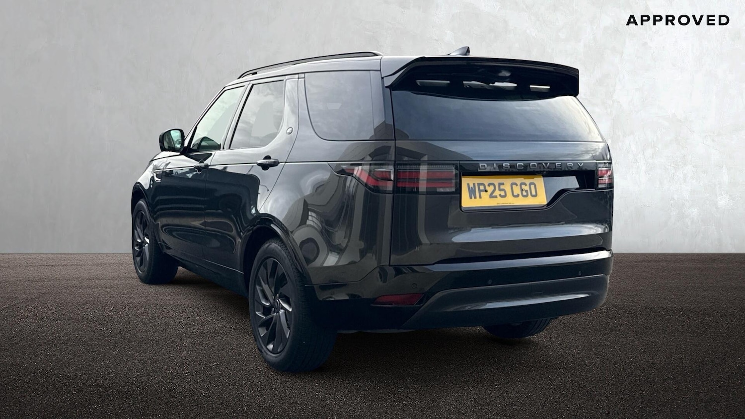 Used Land Rover Discovery 2025 for sale - 77442353: Photo 2