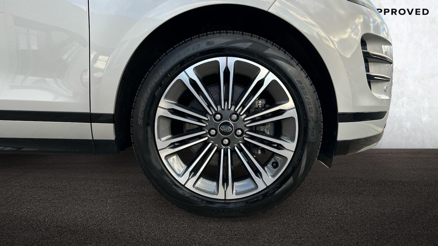 Used Land Rover Range Rover Evoque 2023 for sale - 76675916: Photo 8