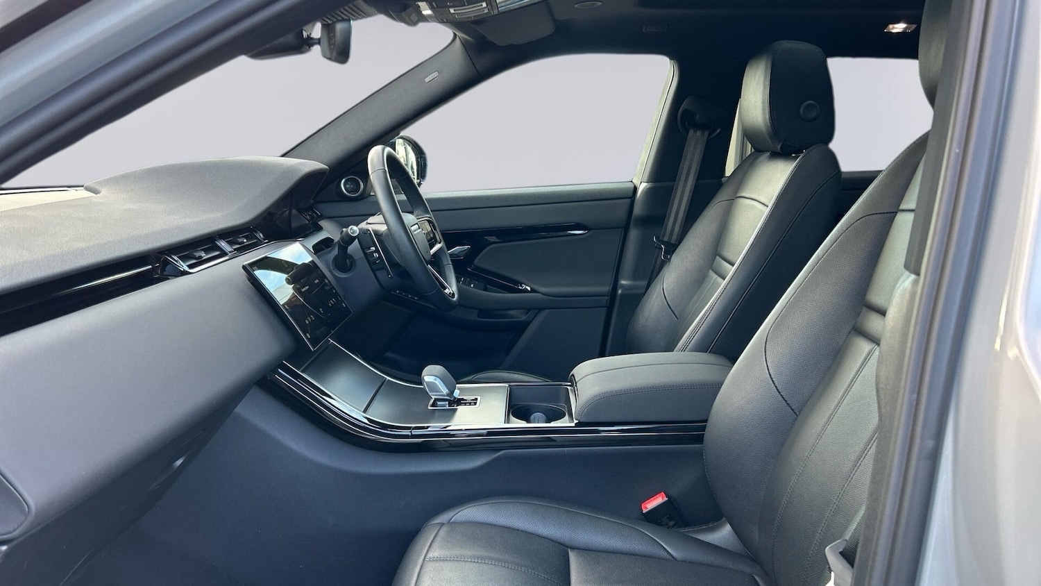 Used Land Rover Range Rover Evoque 2023 for sale - 77698059: Photo 3