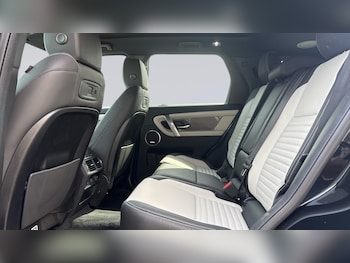 Used Land Rover Discovery Sport 2026 for sale - 78406603: Photo