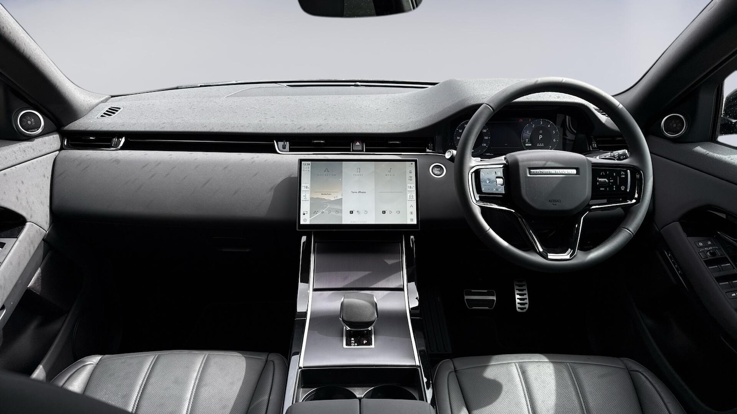 Used Land Rover Range Rover Evoque 2025 for sale - 76679117: Photo 9