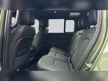 Used Land Rover Defender 2026 for sale - 78406601: Photo