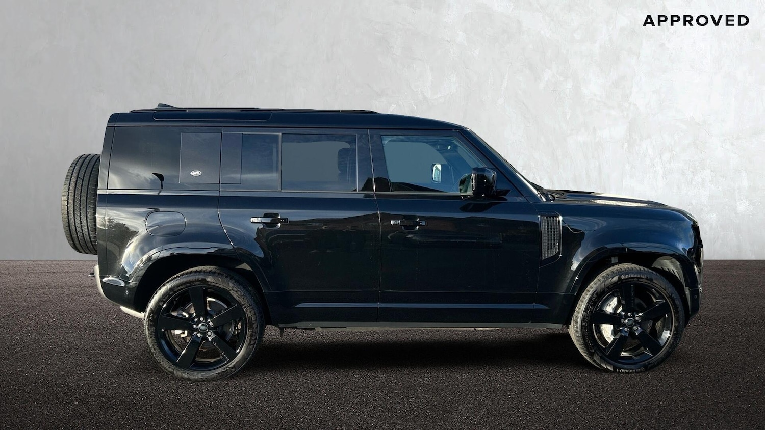 Used Land Rover Defender 2023 for sale - 76675912: Photo 5