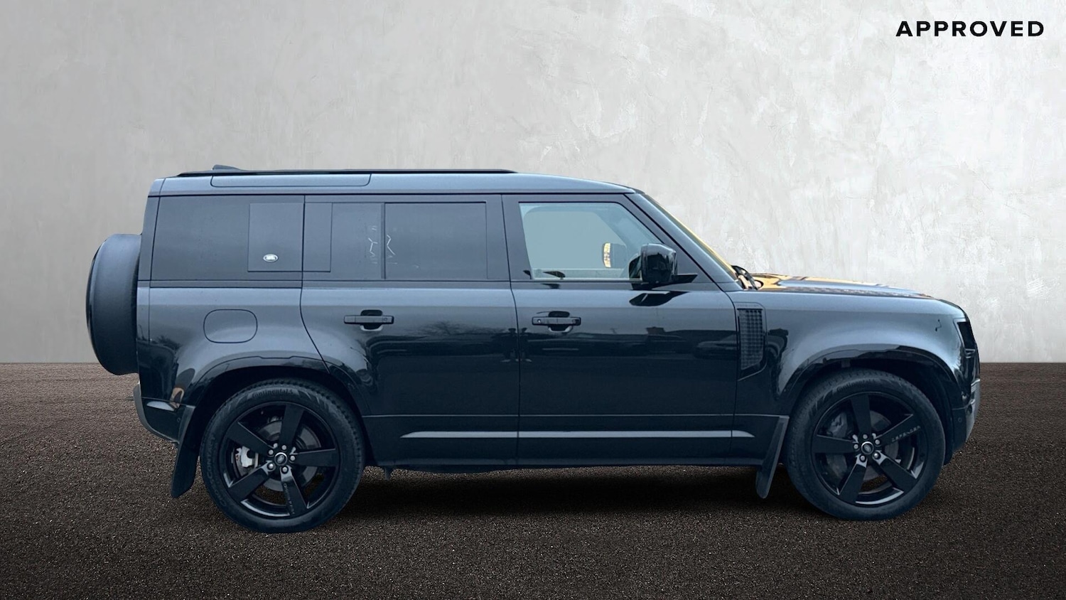 Used Land Rover Defender 2023 for sale - 77010023: Photo 5