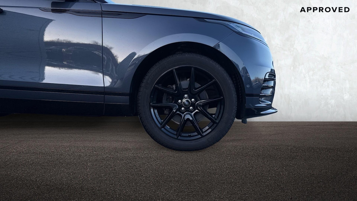 Used Land Rover Range Rover Velar 2025 for sale - 77042638: Photo 8