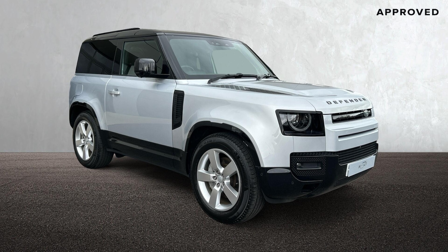 Used Land Rover Defender 2024 for sale - 76678800: Photo 1