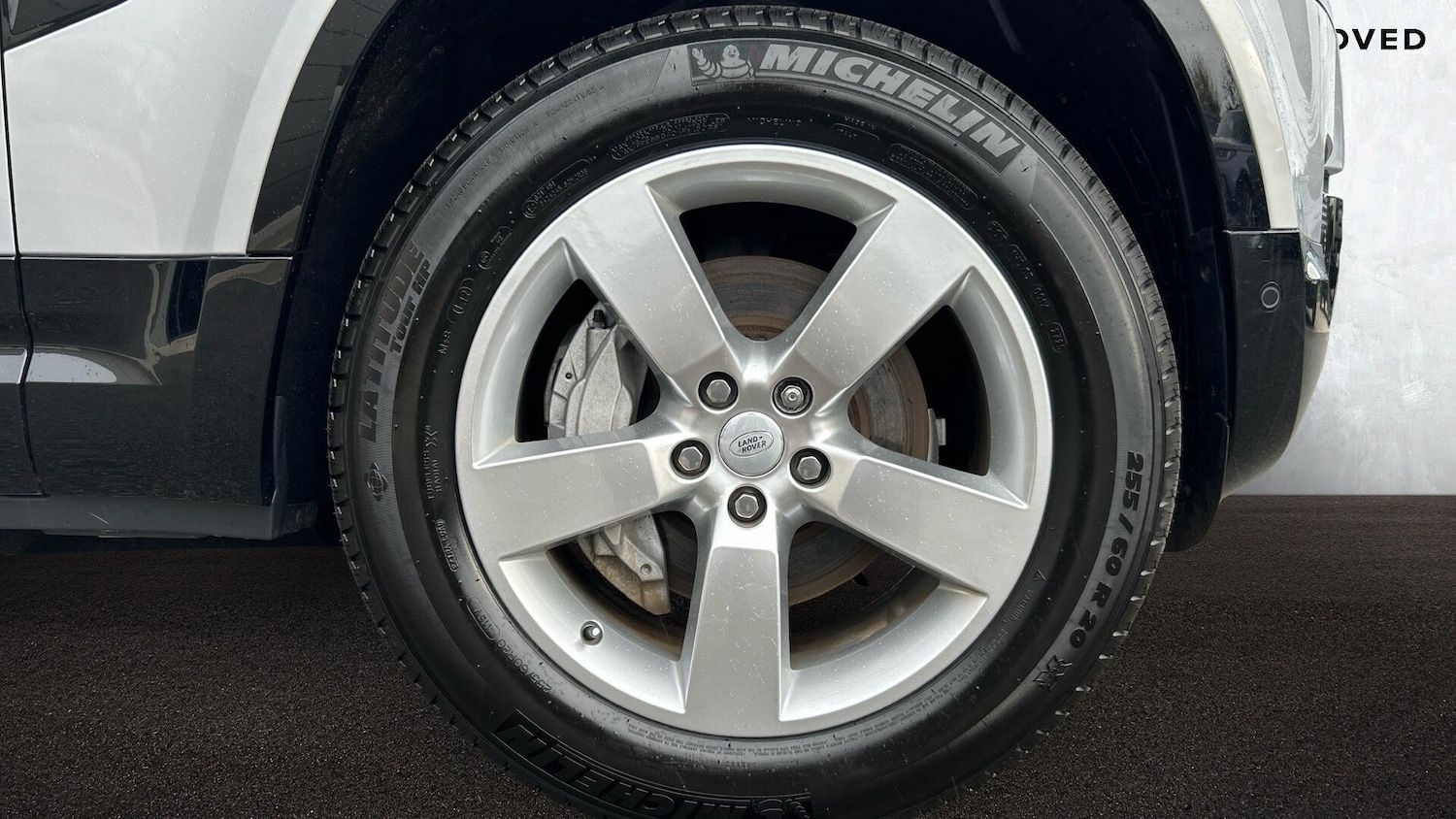 Used Land Rover Defender 2024 for sale - 76678800: Photo 8