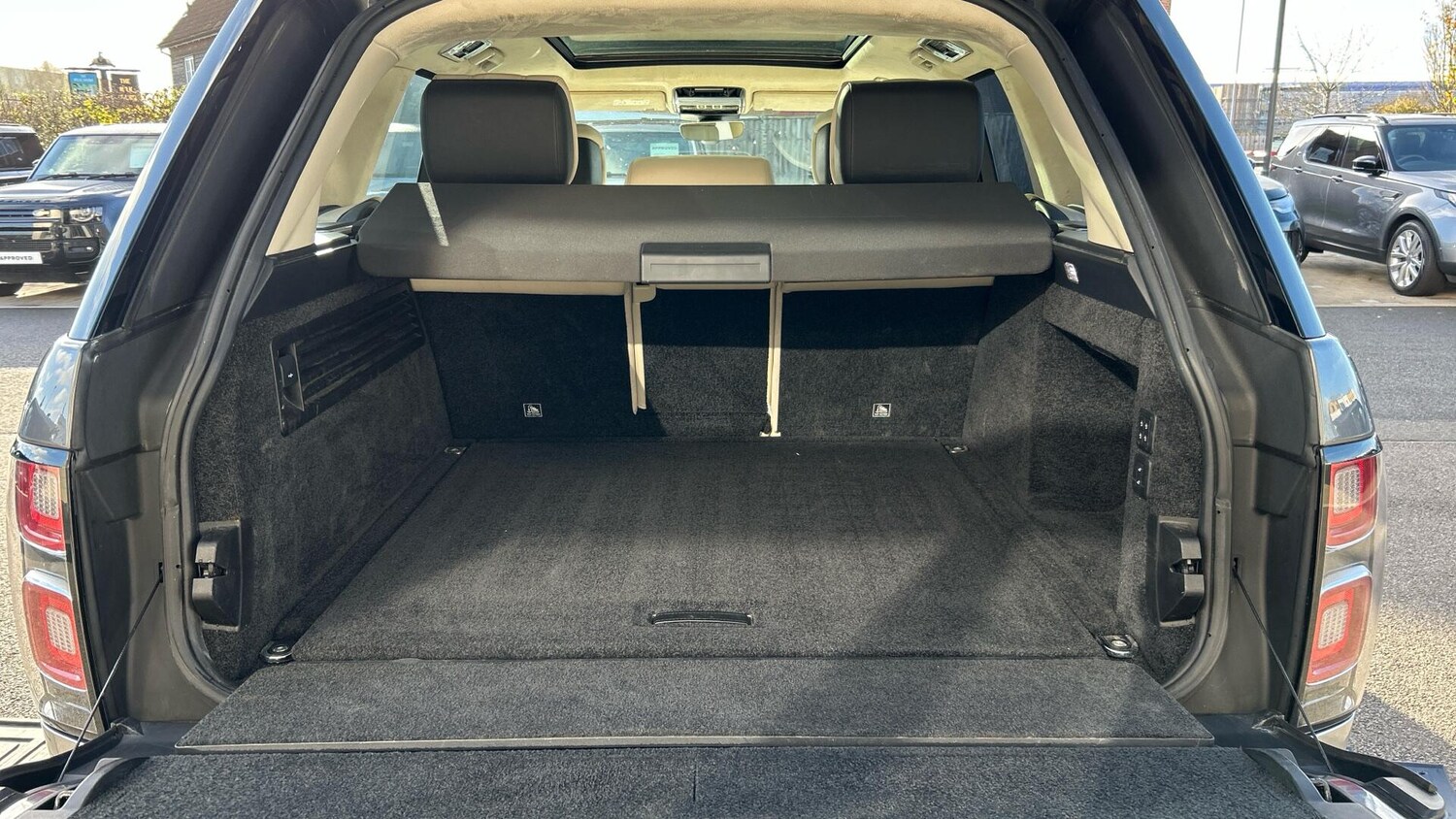 Used Land Rover Range Rover 2018 for sale - 76673595: Photo 10