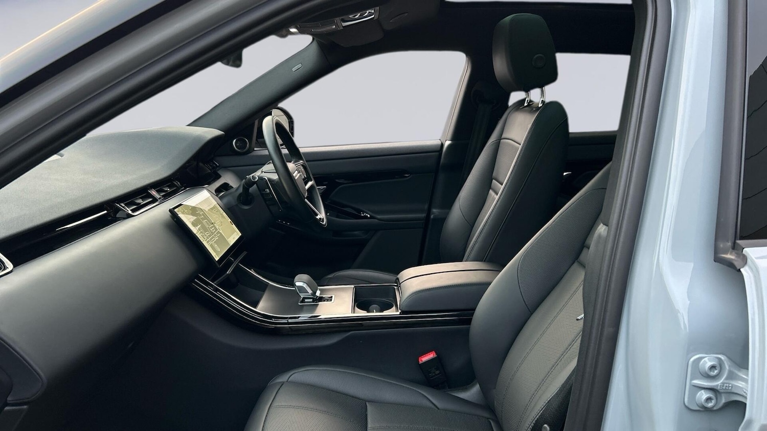 Used Land Rover Range Rover Evoque 2024 for sale - 76677445: Photo 3