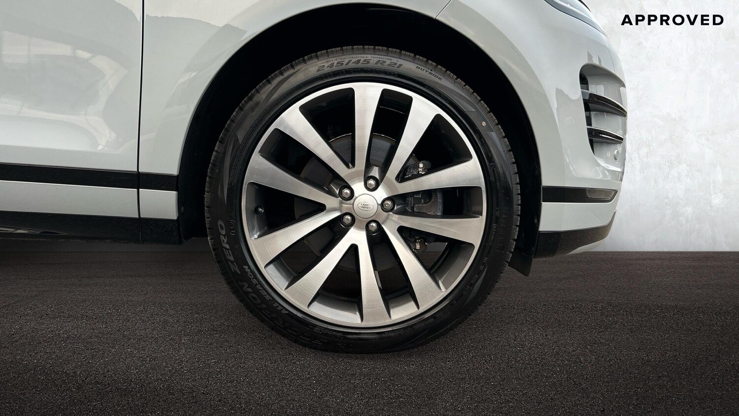 Used Land Rover Range Rover Evoque 2024 for sale - 76677445: Photo 8