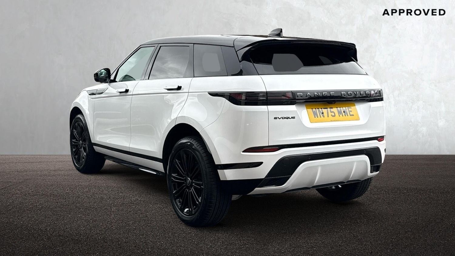 Used Land Rover Range Rover Evoque 2025 for sale - 77910850: Photo 2
