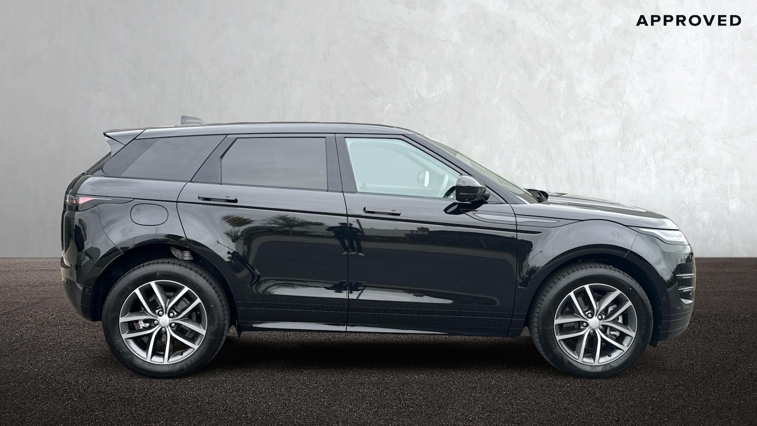 Used Land Rover Range Rover Evoque 2025 for sale - 77910851: Photo 5