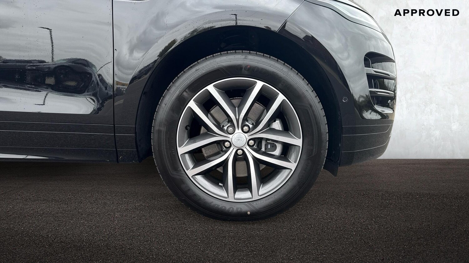 Used Land Rover Range Rover Evoque 2025 for sale - 77910851: Photo 8