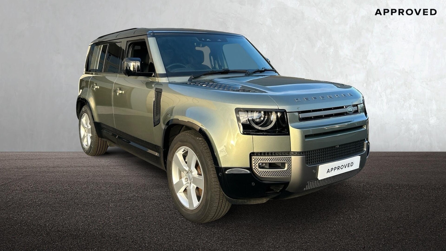 Used Land Rover Defender 2024 for sale - 76678870: Photo 1