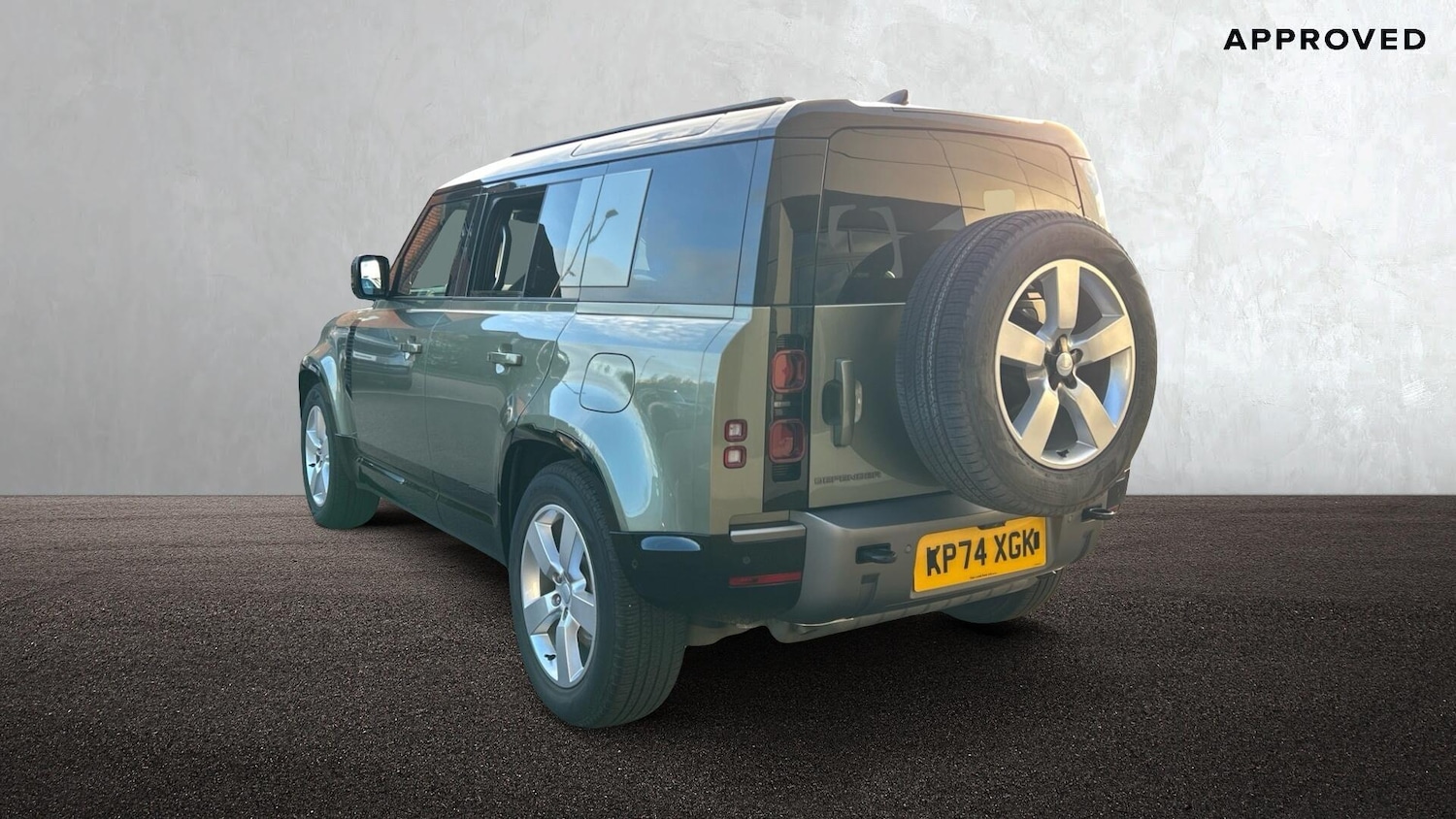 Used Land Rover Defender 2024 for sale - 76678870: Photo 2