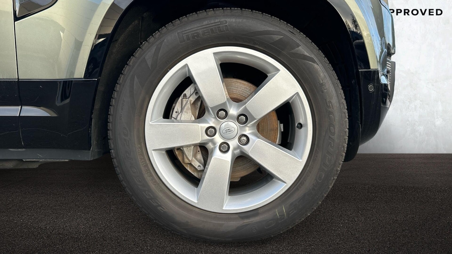 Used Land Rover Defender 2024 for sale - 76678870: Photo 8