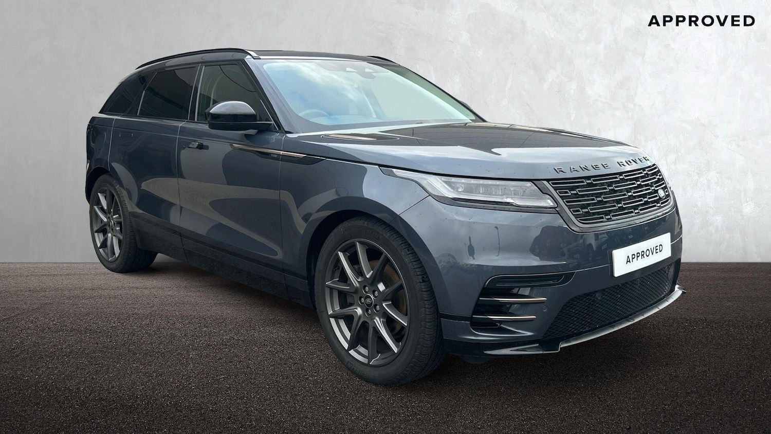 Used Land Rover Range Rover Velar 2024 for sale - 76678205: Photo 1