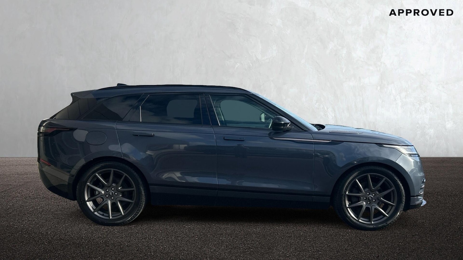 Used Land Rover Range Rover Velar 2024 for sale - 76678205: Photo 5